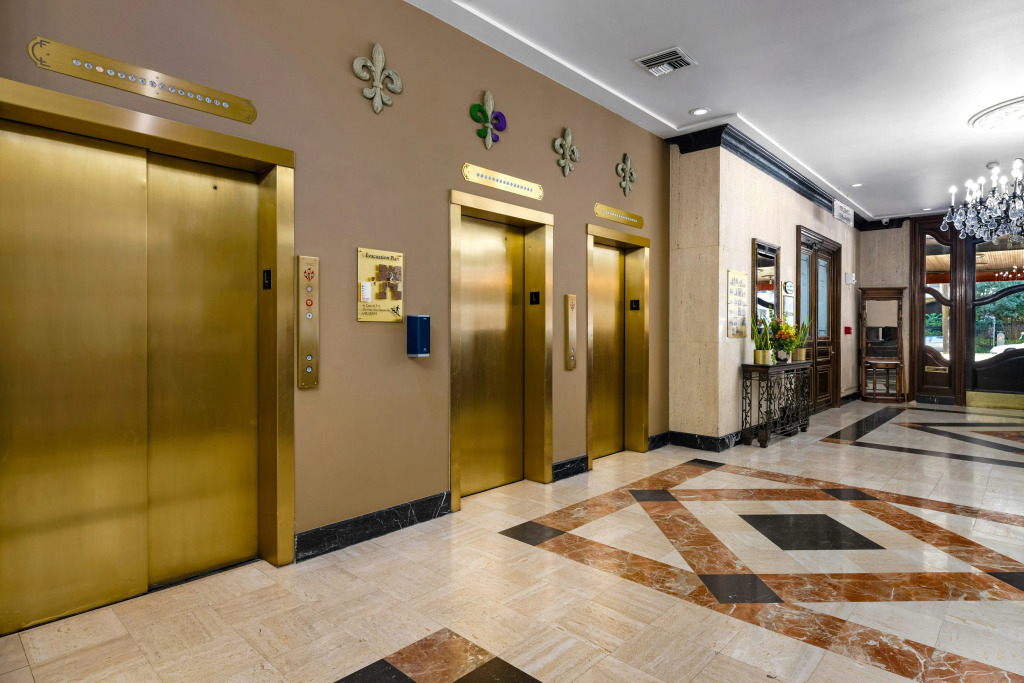 Club Wyndham Avenue Plaza