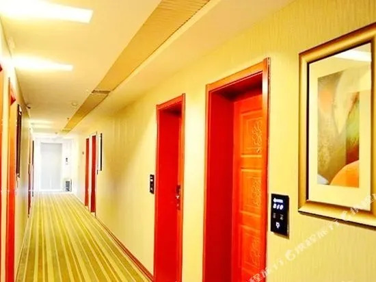 Xingye Zhenmei Hotel (Wuhan Zhongjia Village Subway Station Guiyuan Temple Store)