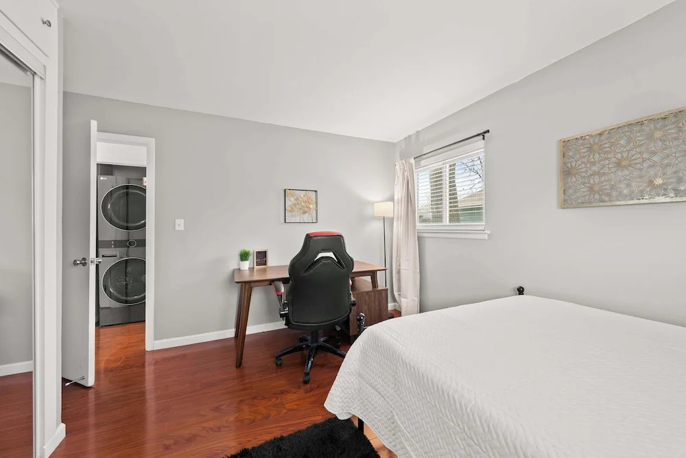Grand North Retreat 4bdr Stay