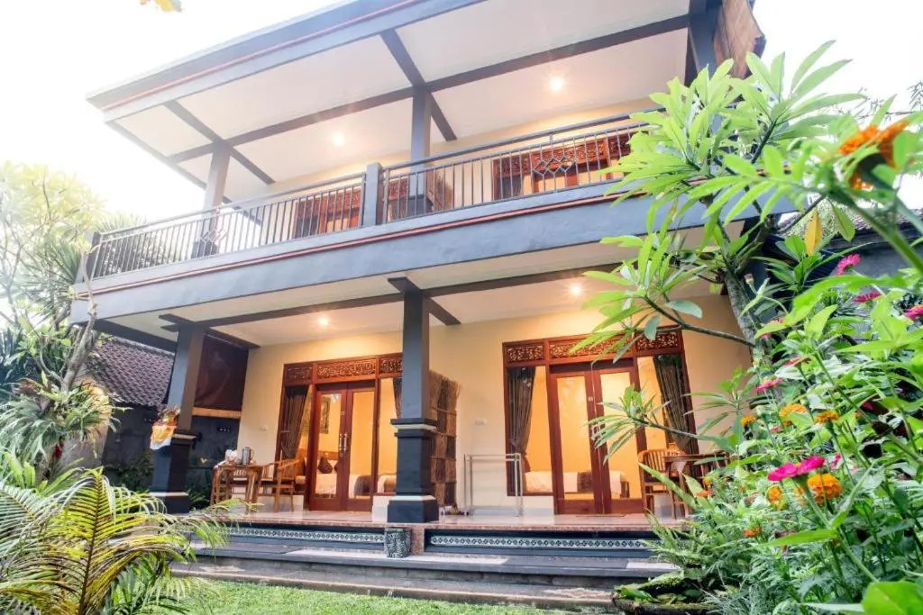 Shindu Homestay Room 9