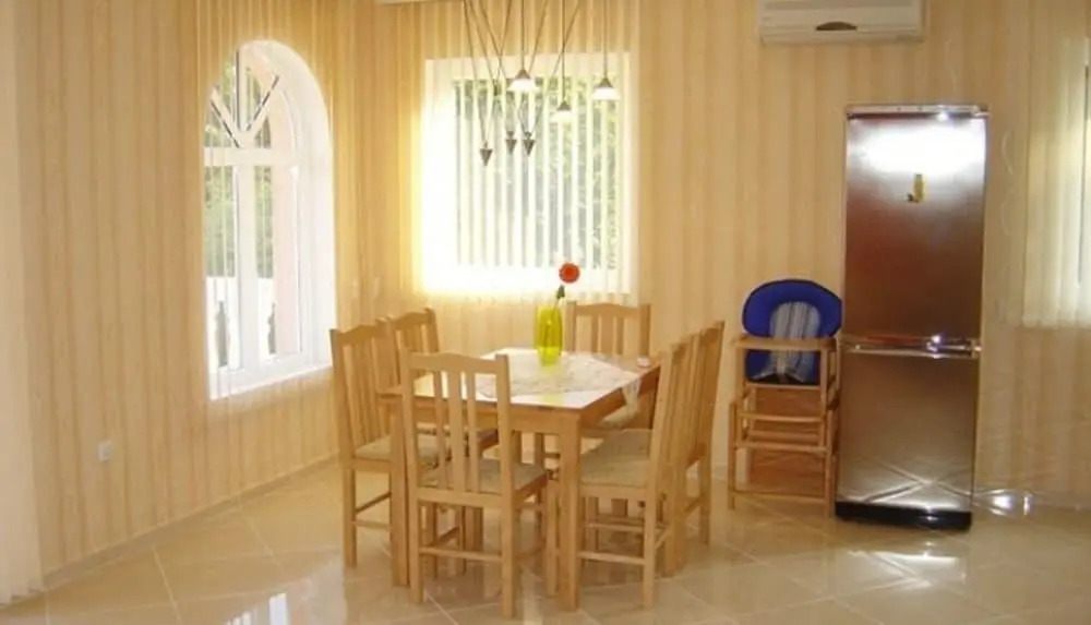 Aquarelle Hotel