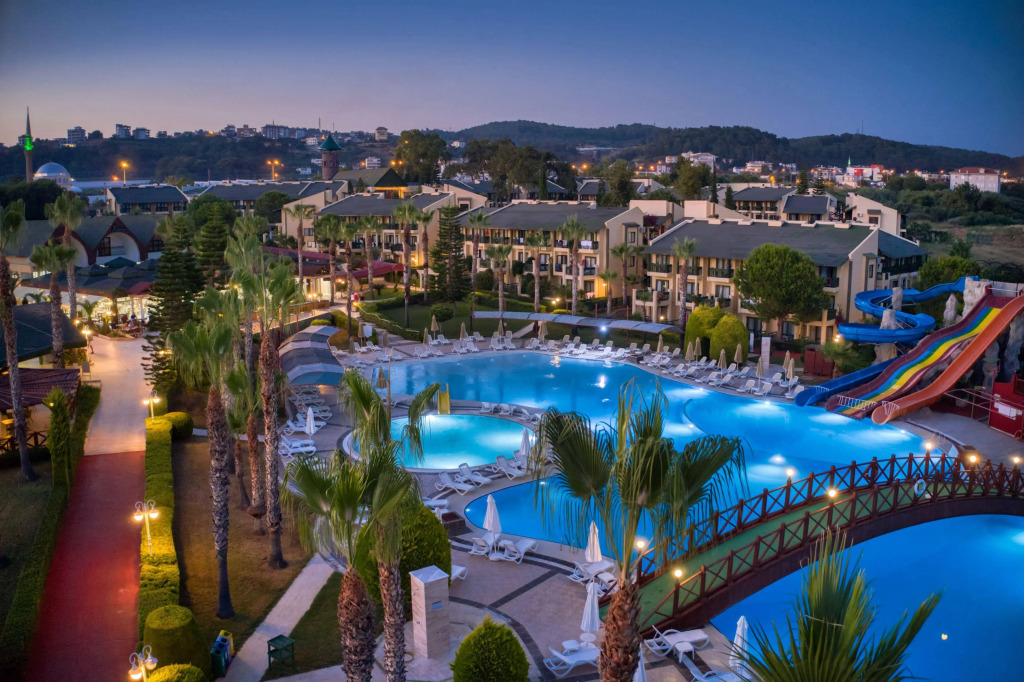 Oz Hotels Incekum Beach