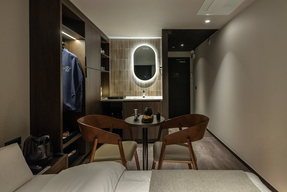 LOOP Seoul Hotel Retreat by Anook Seoul Gangnam 1st