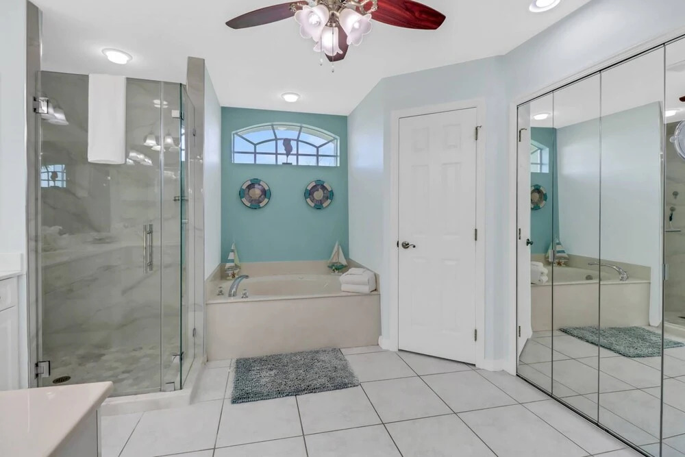 1722 SW 38th Ter