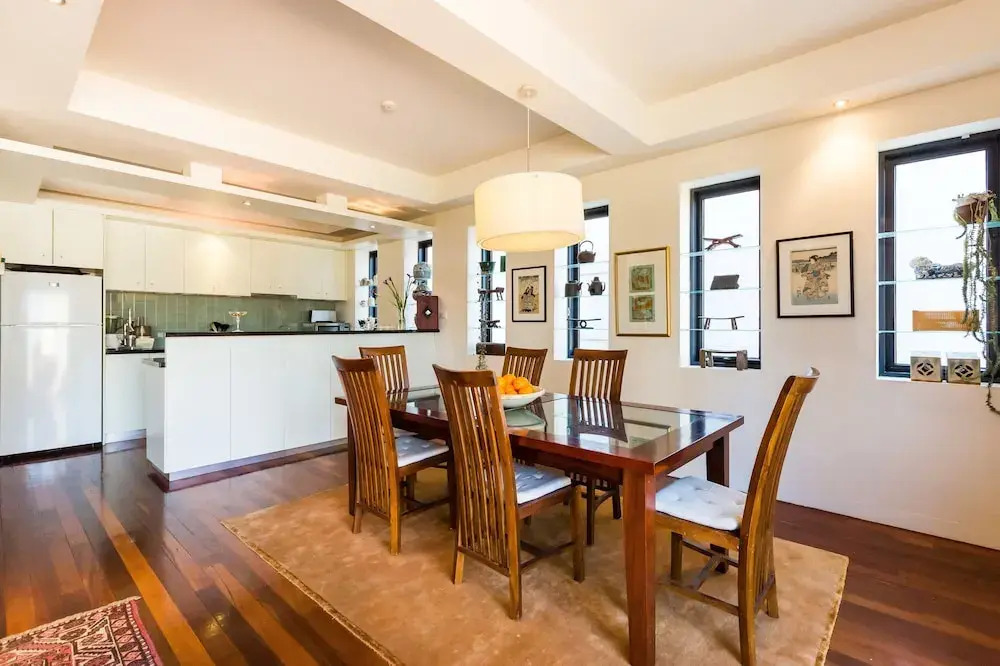 BELLE, 2BDR Melbourne Apartment