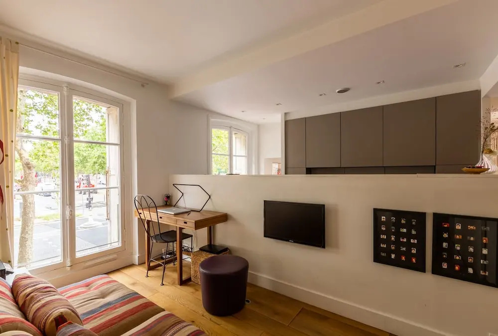 Sophisticated Home close to the Museums