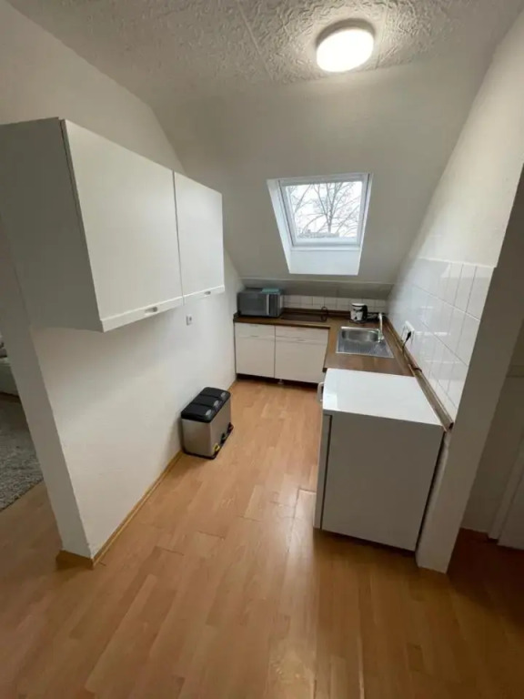 1,5 Zimmer Apartment, 38,5 qm, frisch möbliert