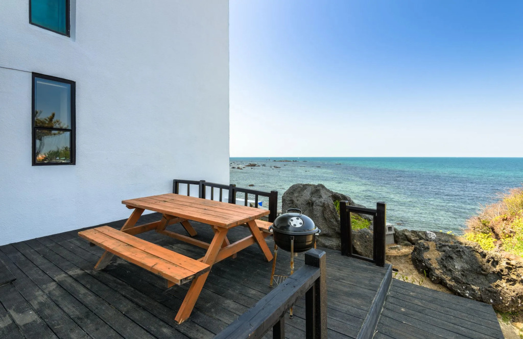 On The Sea Pension