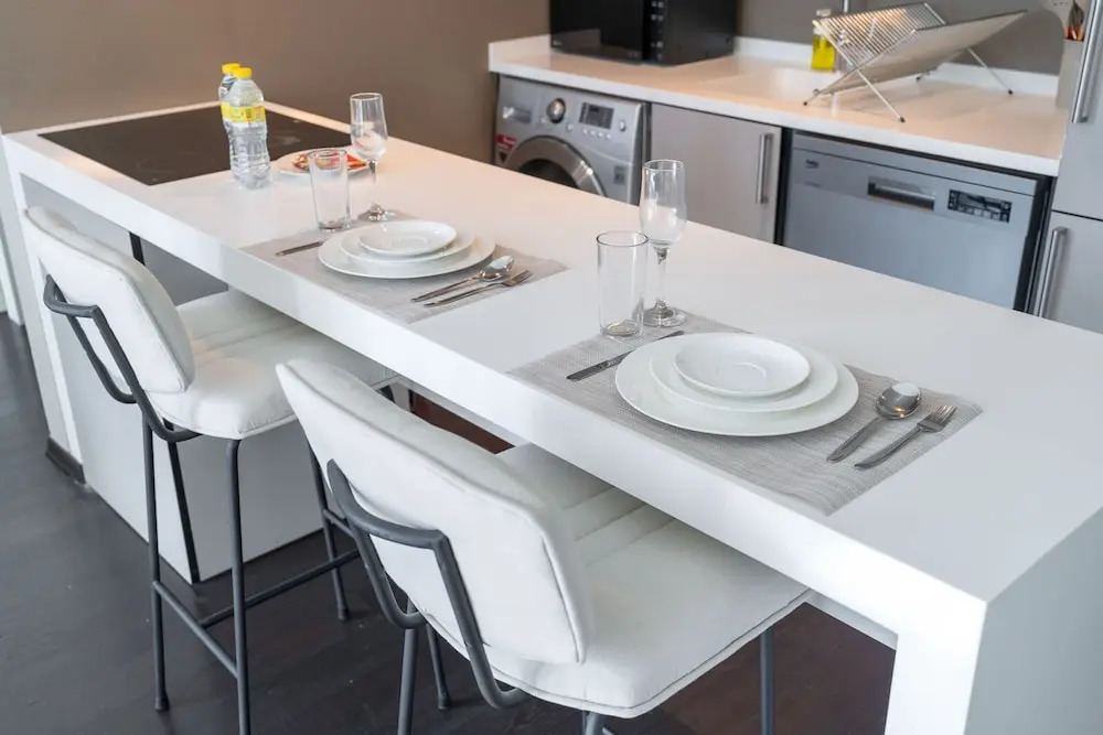 Cozy 1-bedroom Apartment at West Avenue Tower Near Marina Beach