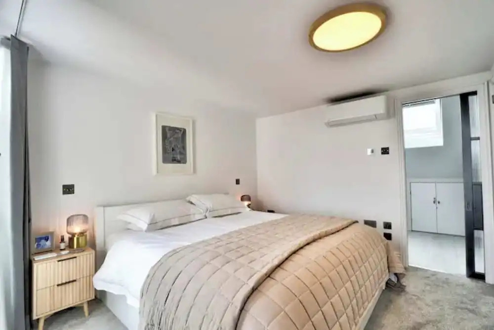 Stunning House in Leigh-on-sea