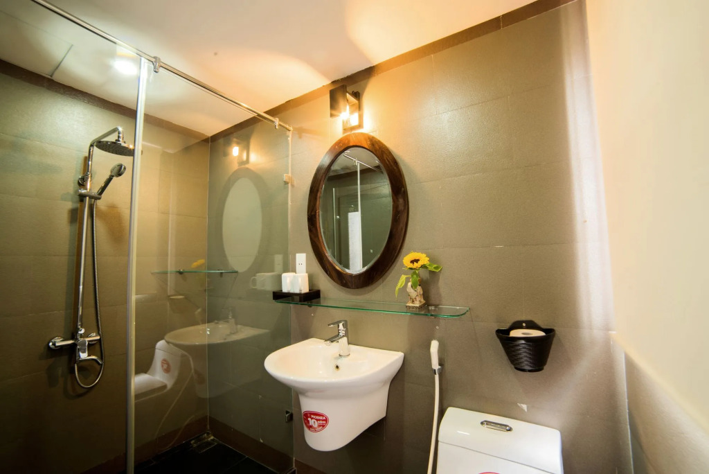 Calm House Hotel Hoi An