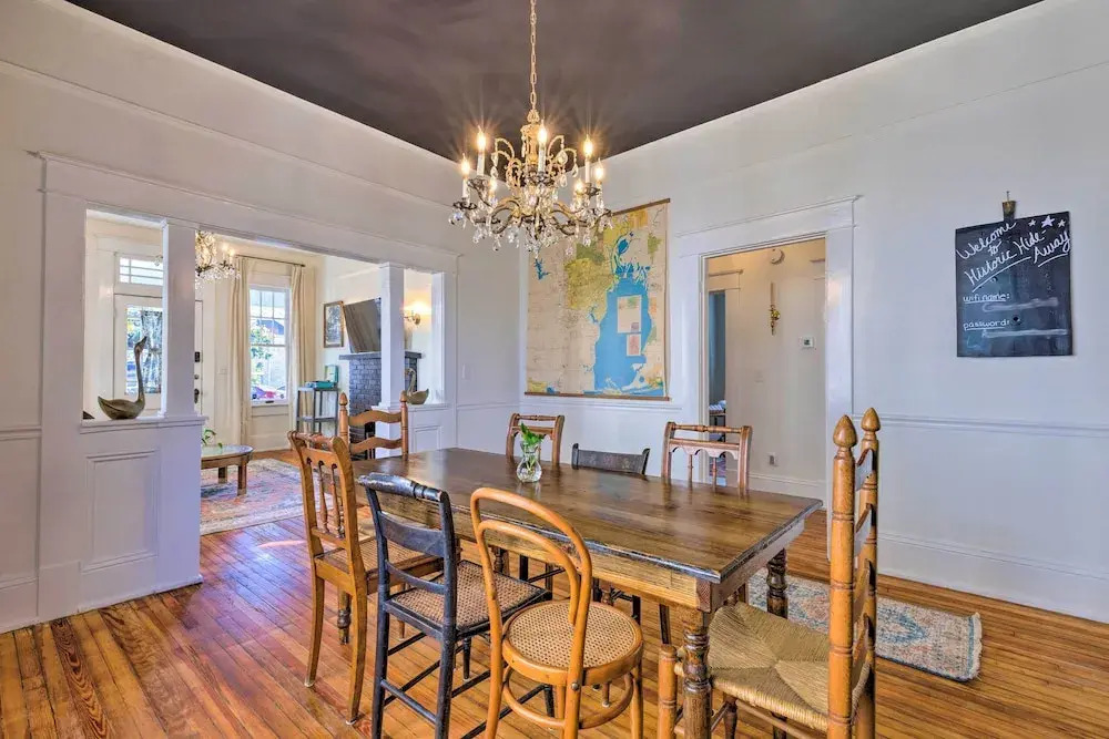 Renovated Historic Home w/ Yard: 2 Mi to Dtwn