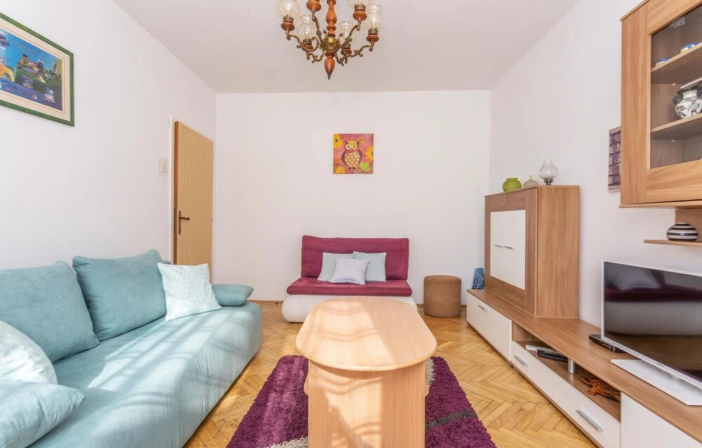 Cozy Home In Omisalj With Wifi