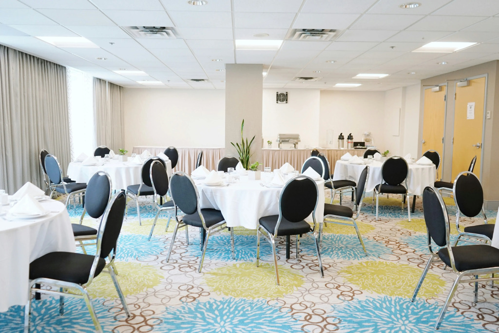 Hampton Inn & Suites, by Hilton - Vancouver Downtown