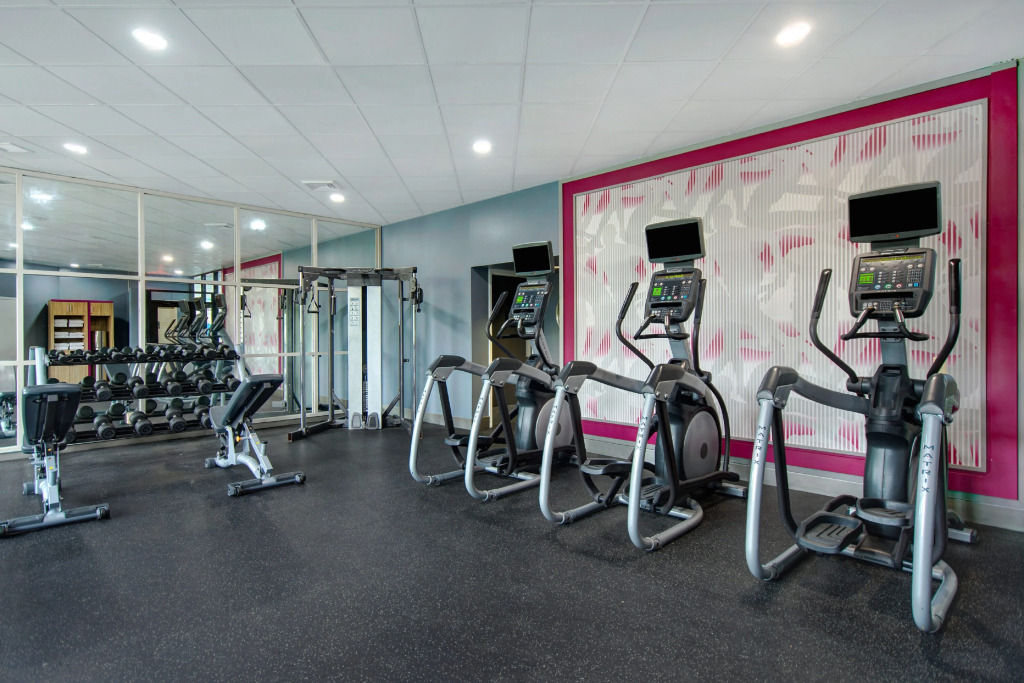 Crowne Plaza Auburn Hills by IHG