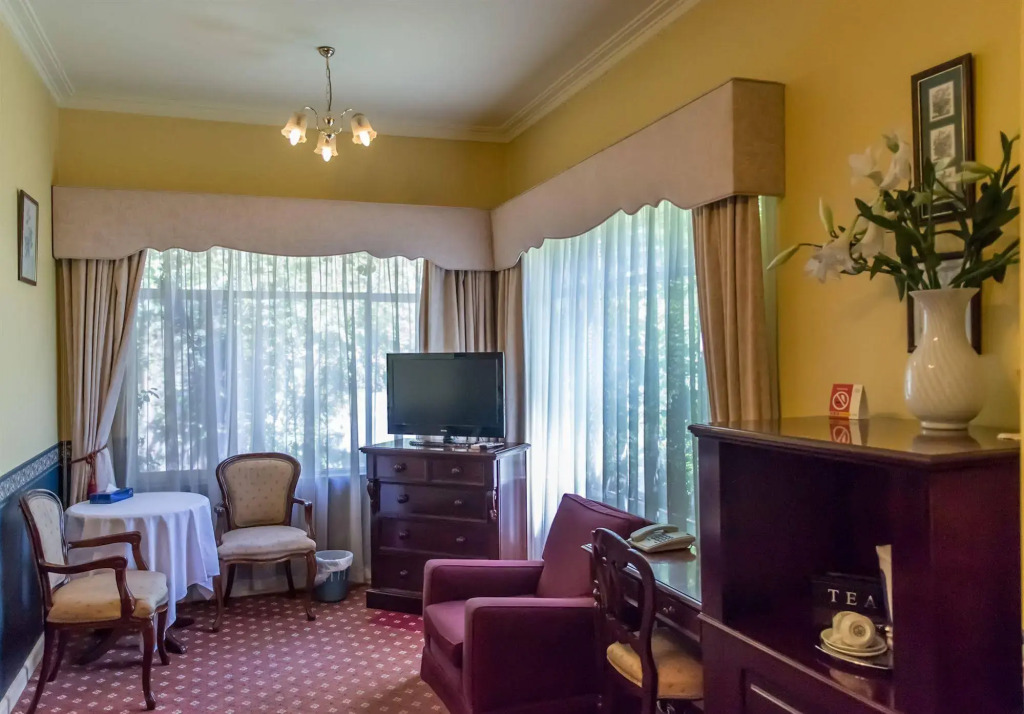Toorak Manor Hotel Free Parking