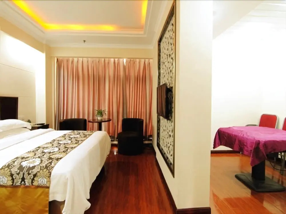 Greentree Inn Chongqing North Railway Station Express Hotel