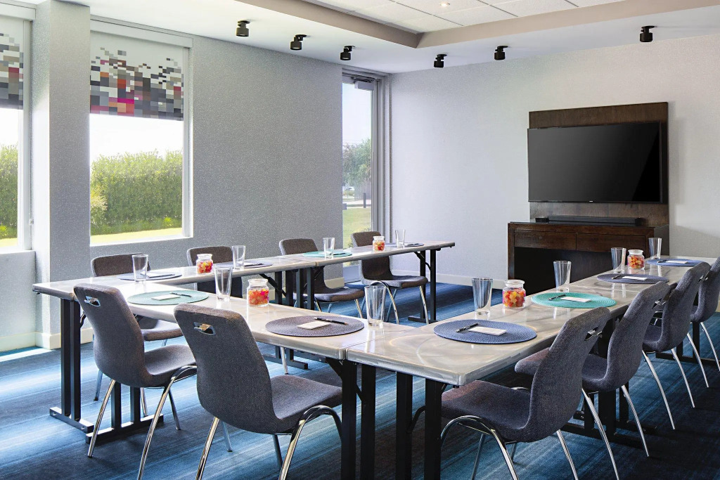 Aloft by Marriott Las Colinas