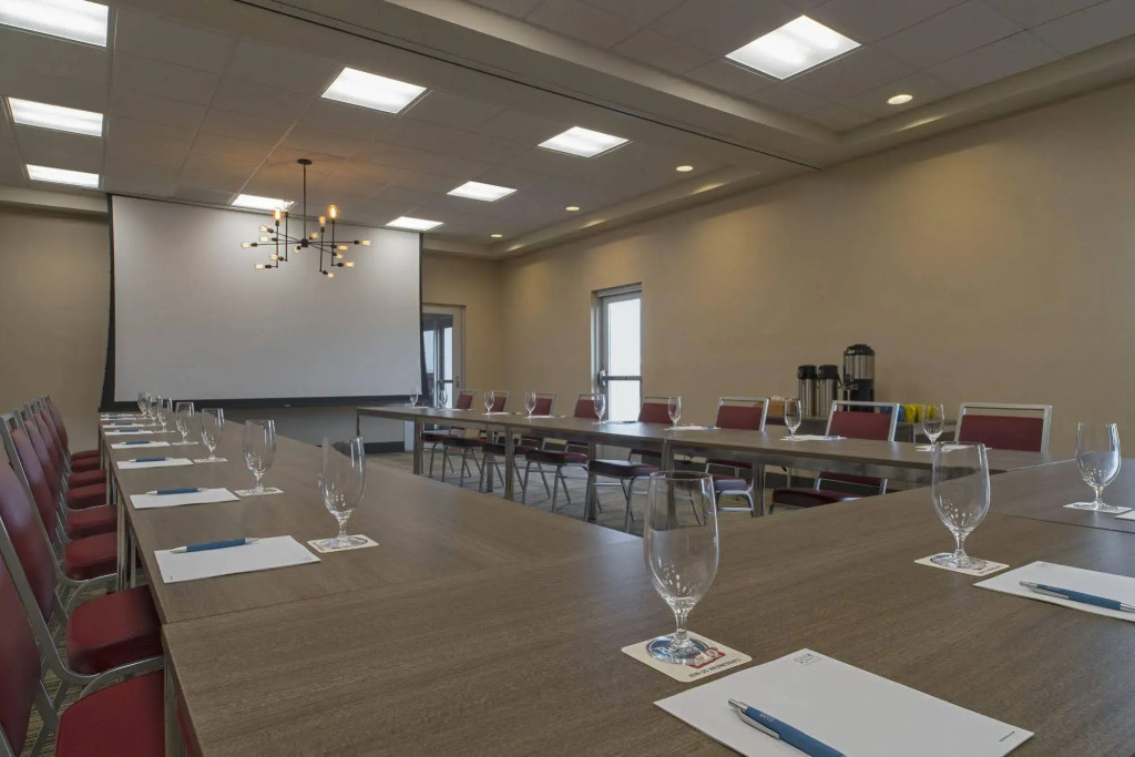 Four Points by Sheraton Midland