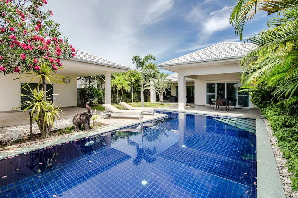 3 Bedroom Pool Villa L53