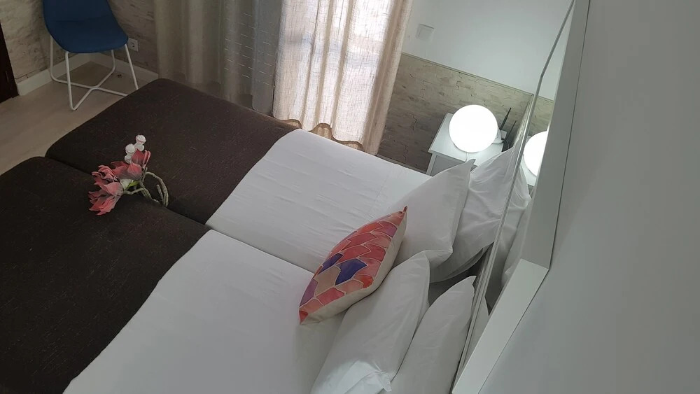 AZORES PEDRA APARTMENTS - T0 e T1