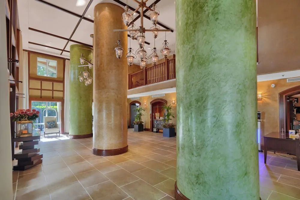 Ocean View 2 Bedroom in Coconut Grove