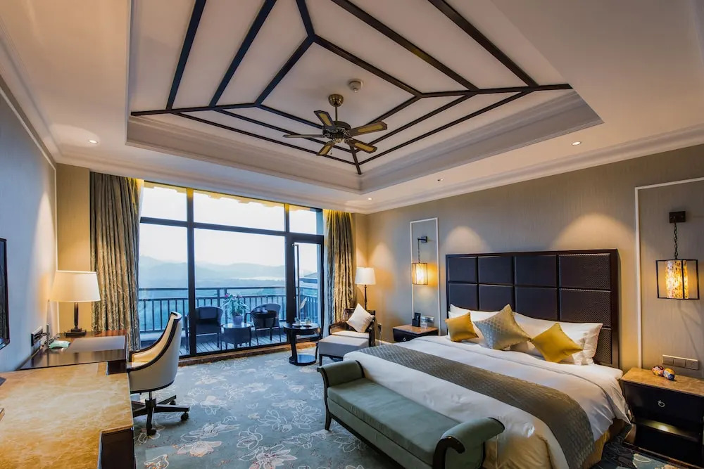 Wuxi Tai Hu Hotel