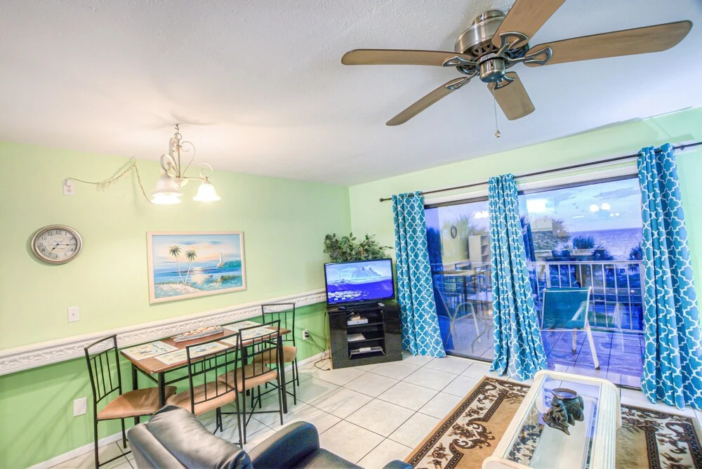 Summerhouse Beach Resort by Panhandle Getaways