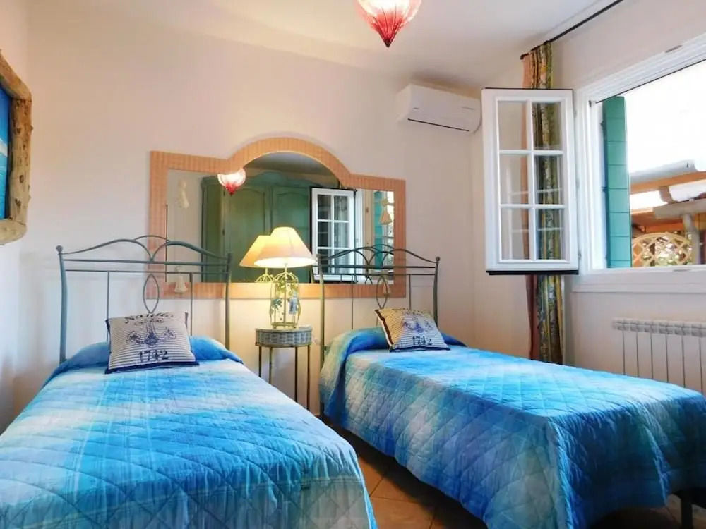 Wonderful Villa With Pool on Albarella