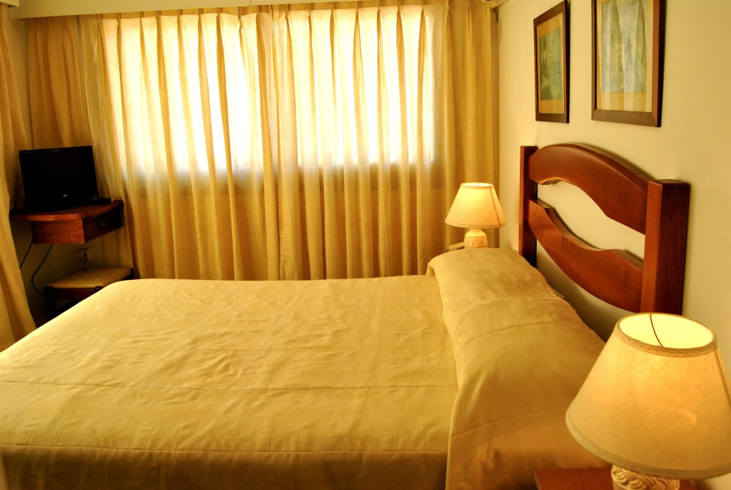 Hotel 24