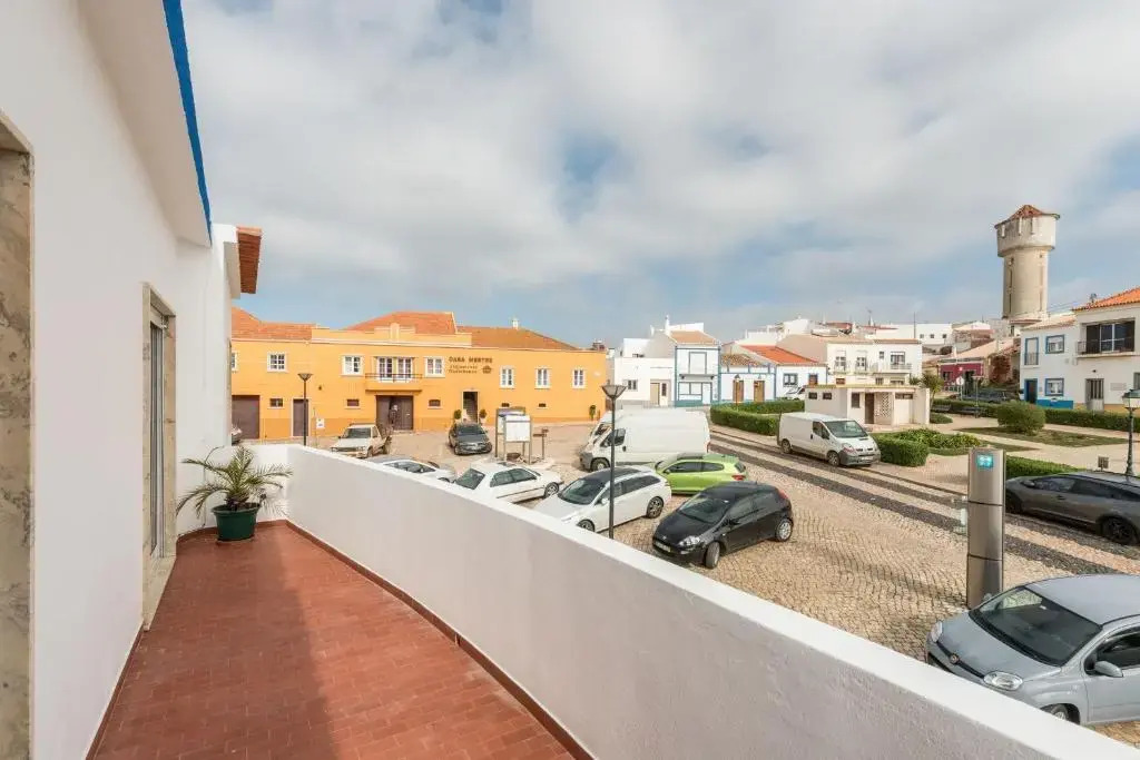 LovelyStay - 3 Bedroom Apartment in Vila Do Bispo