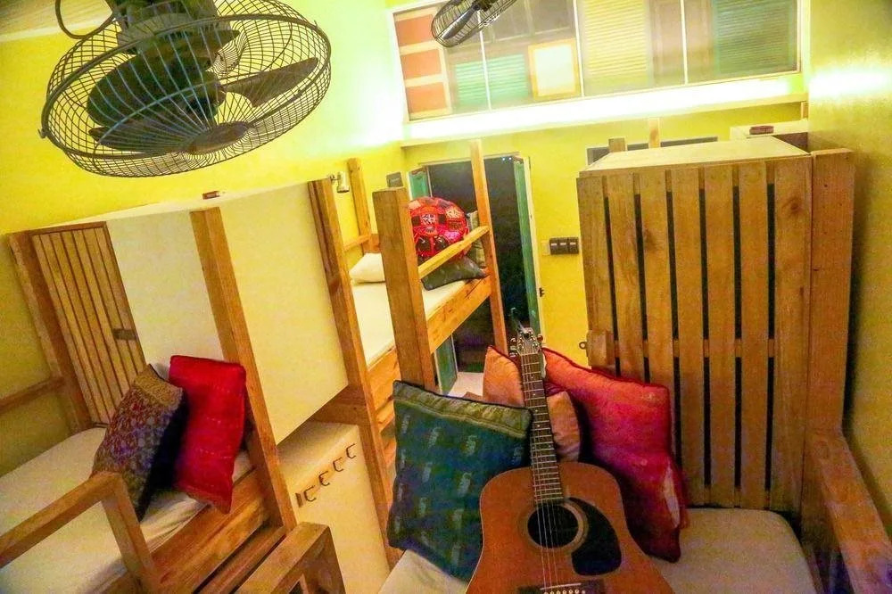 Flotsam and Jetsam Artist Beach Hostel