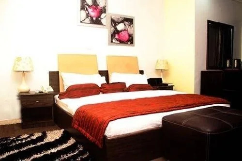 Tae Suites