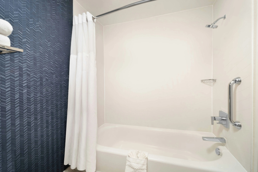 Fairfield Inn and Suites by Marriott Austin South