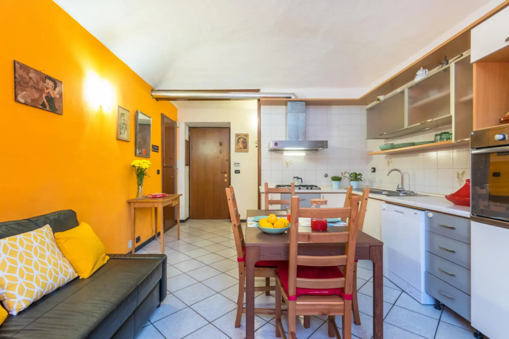 Sunny Apartment by Wonderful Italy