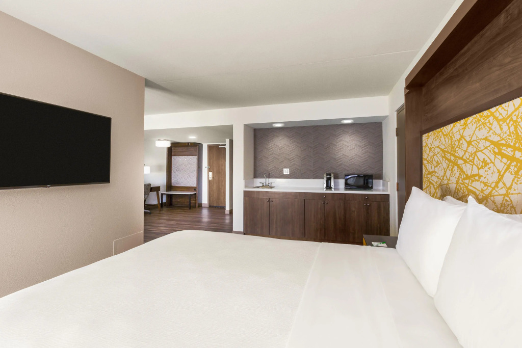 Holiday Inn La Mirada Buena Park by IHG