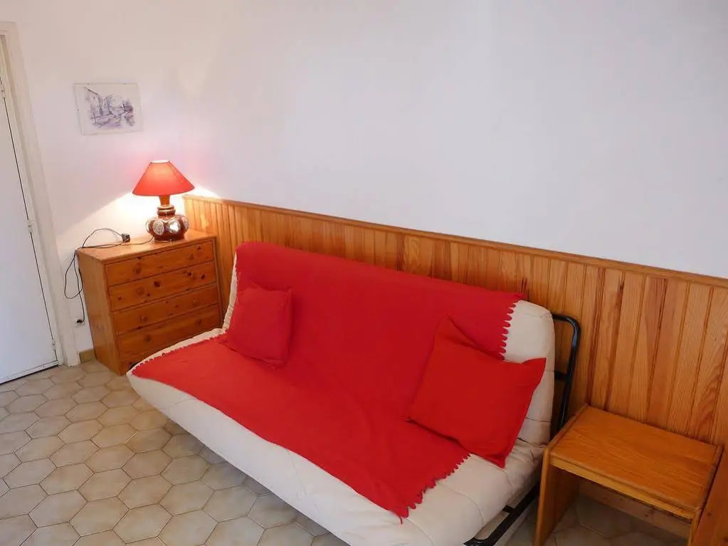Apartment Ste Croix le Parc