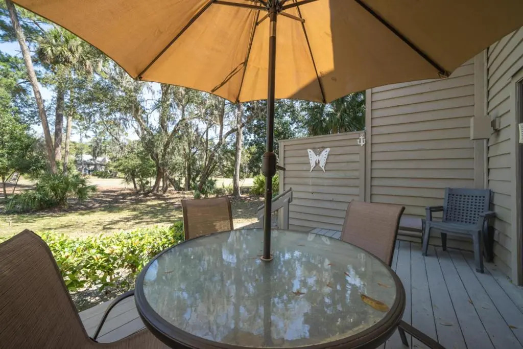 144 The Greens 1 BR Shipyard Golf Condo