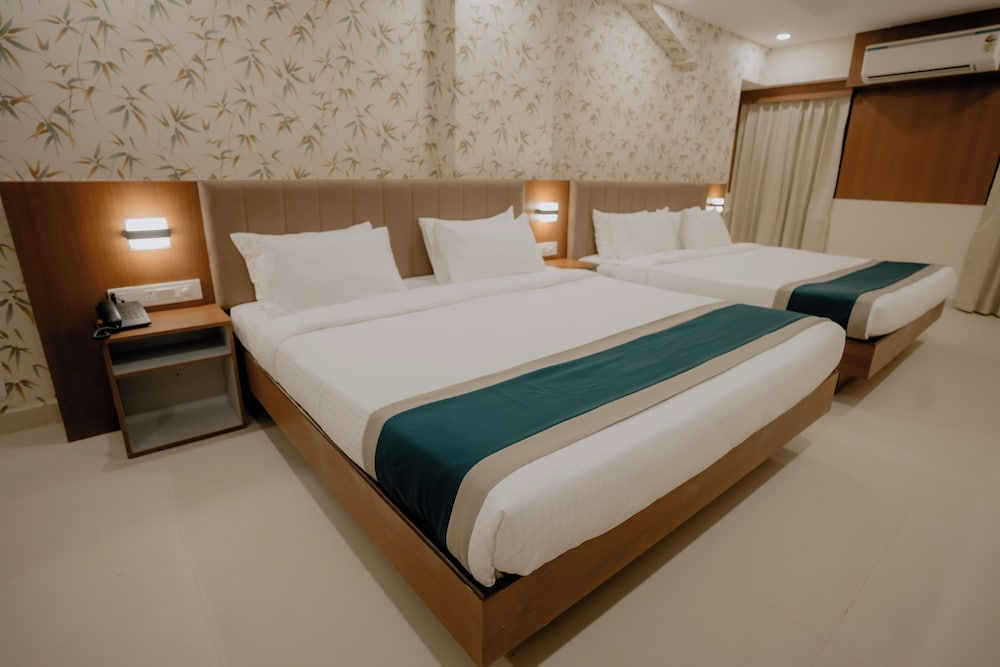 Hotel Eagle Empire