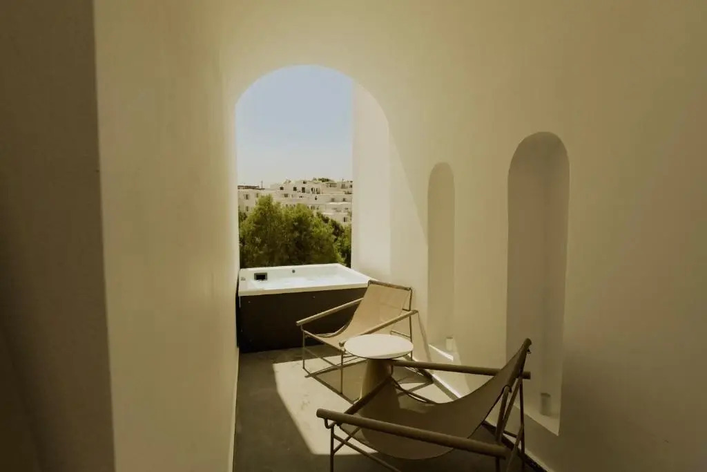Opal Paros