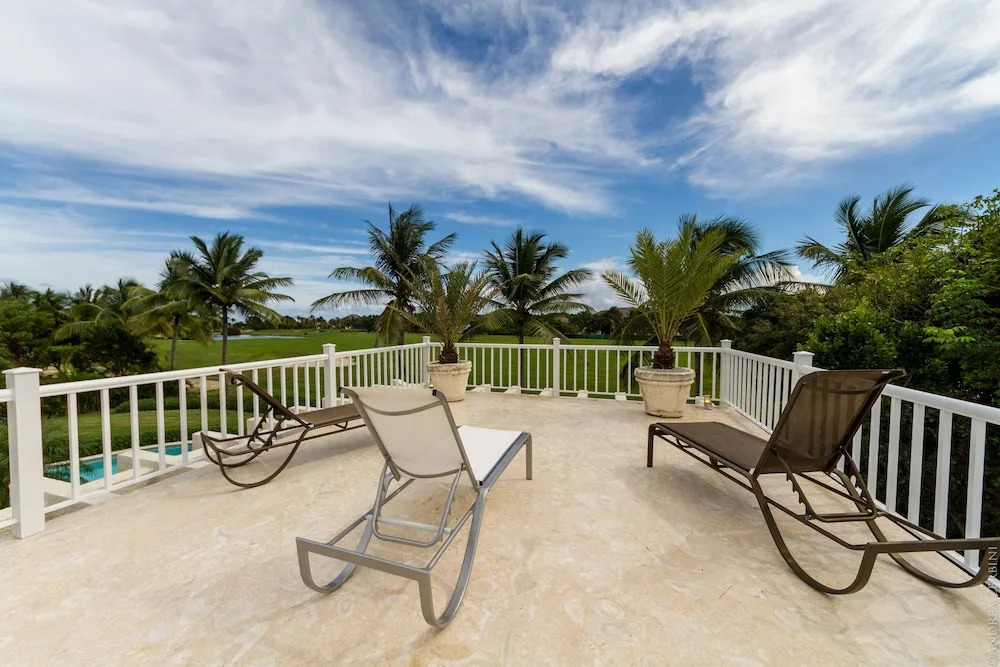 Luxury 2-level villa in Punta Cana