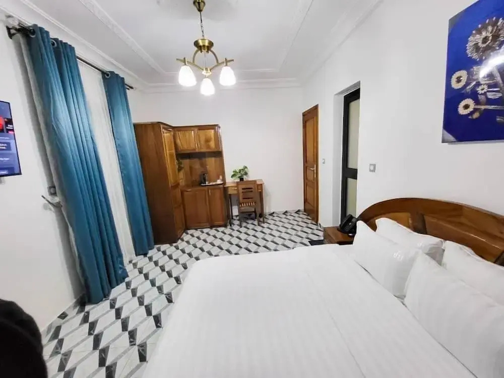 Justina Guest House Hôtel