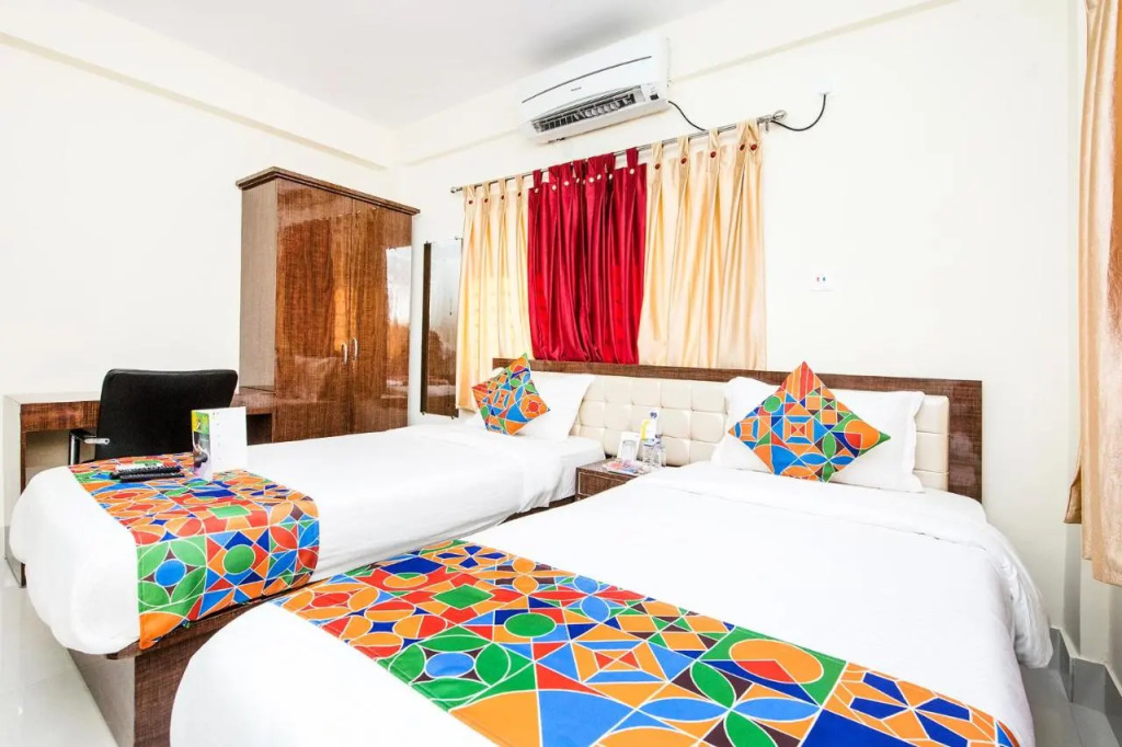 FabHotel Kolkata Residency