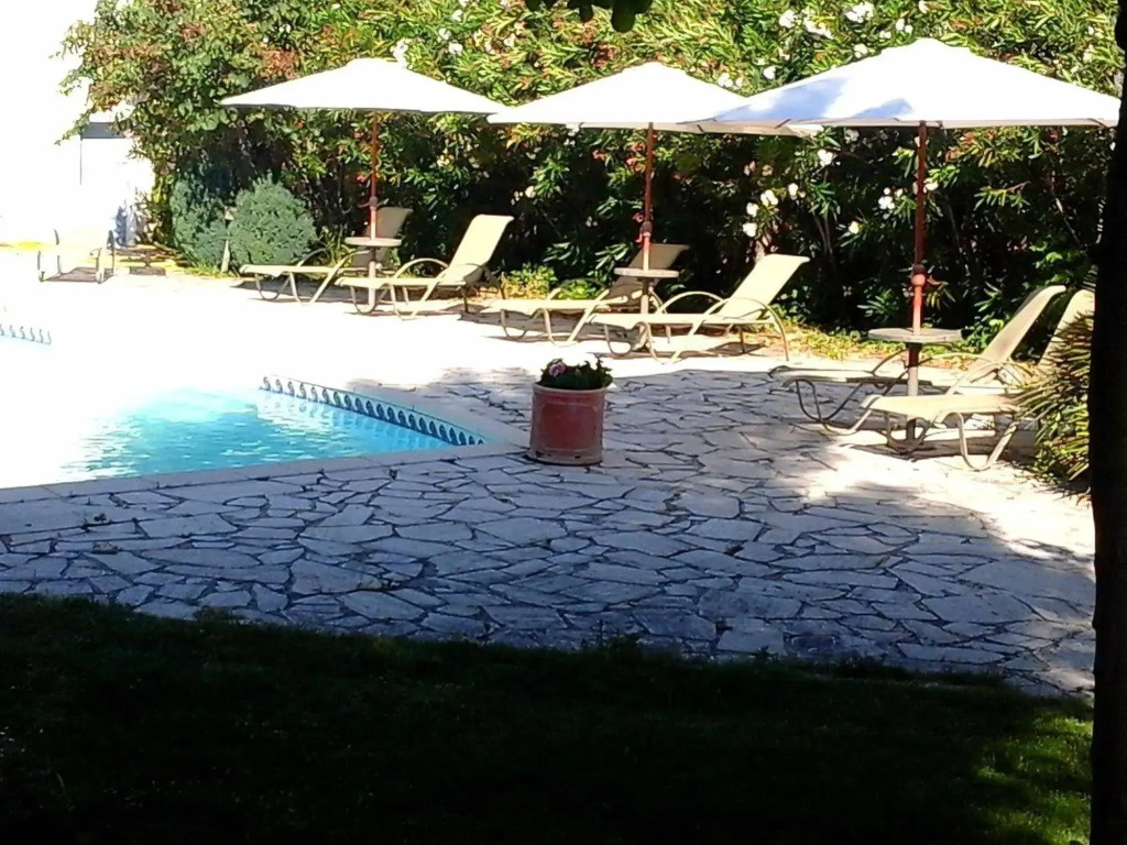 Logis Hôtel La Bastide des Monges