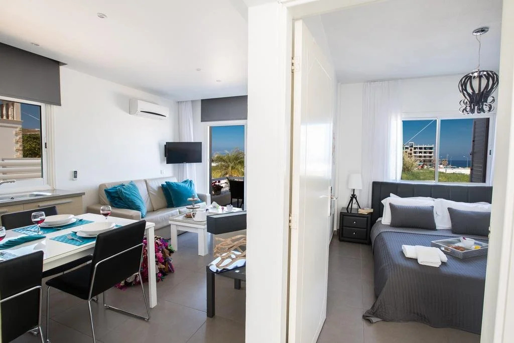 Nicholas Seaview Apartments