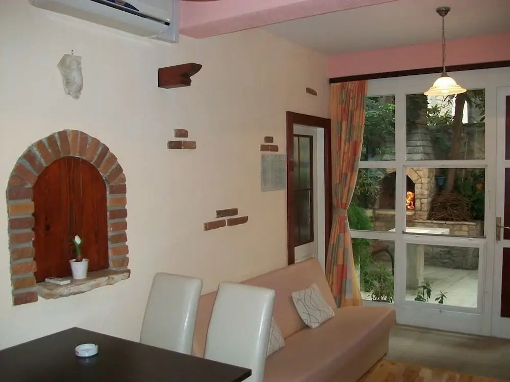 Apartments Ivica
