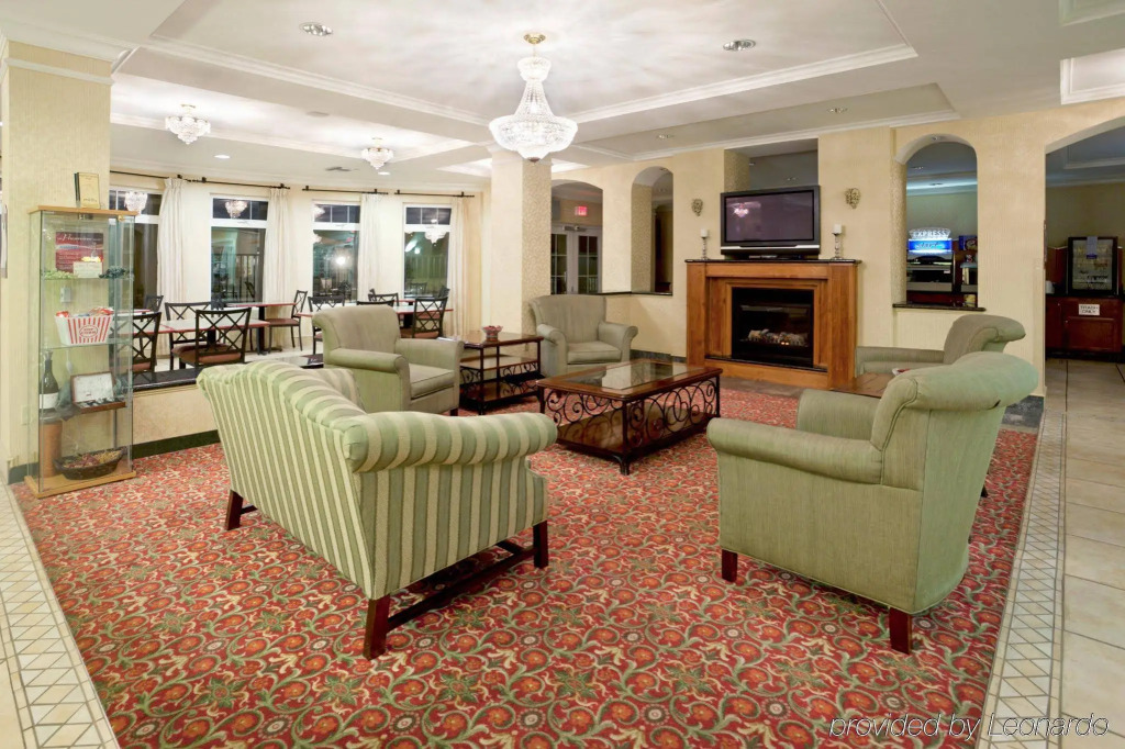 Holiday Inn Express® Windsor Sonoma Wine Country by IHG