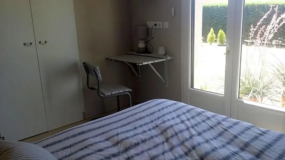La maison du Bonheur, borne de recharge VE
