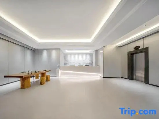 Yiduo Hotel (Yiwu Beiyuan Business Zone Xiuhu Light Rail Station)