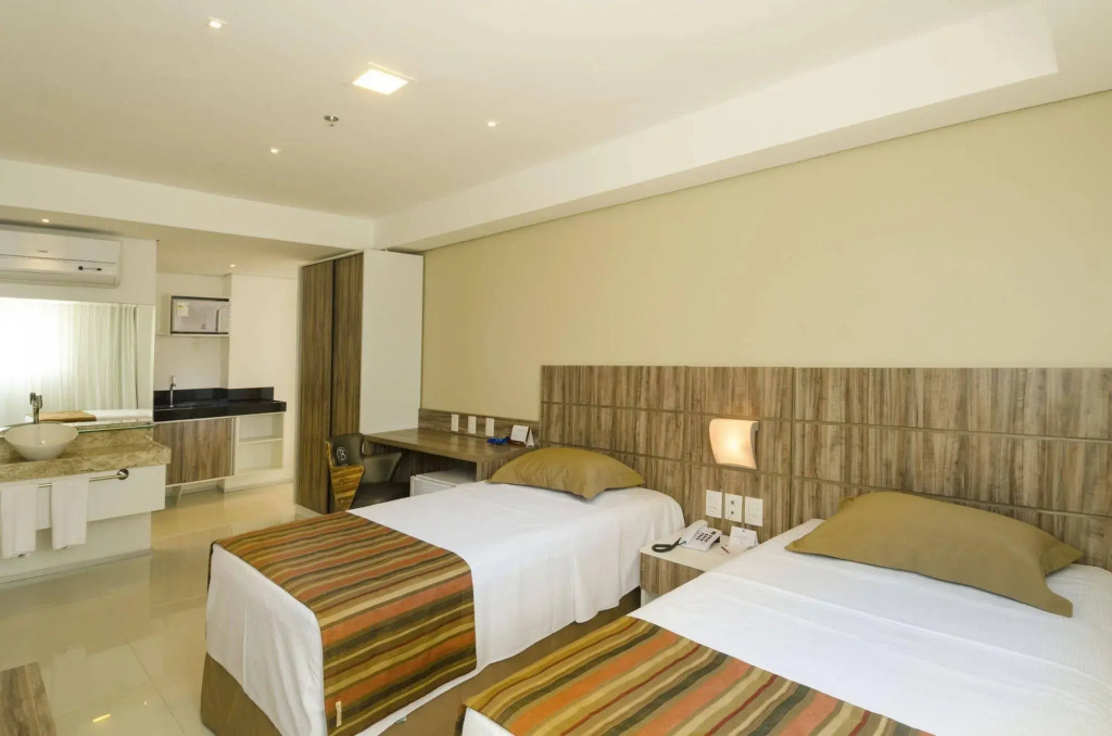 Profissionalle Hotel São Luís